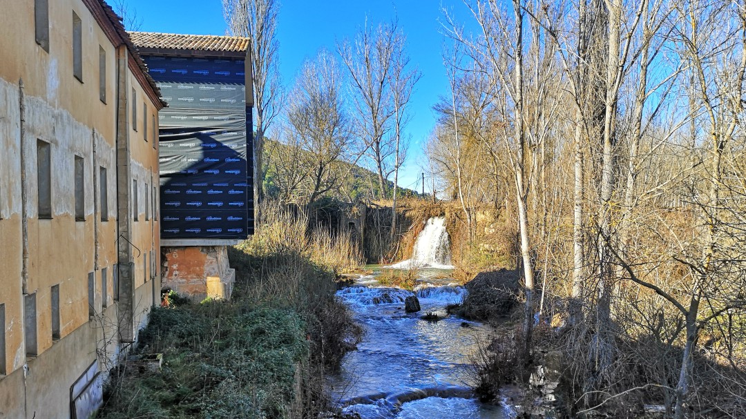 El balneario de Yémeda y una fuente de aguas podridas en el río Guadazaón