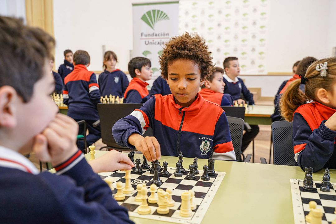 Alumnos del colegio Fernando de los Ríos durante el torneo de ajedrez Alumnos del colegio Fernando de los Ríos durante el torneo de ajedrez