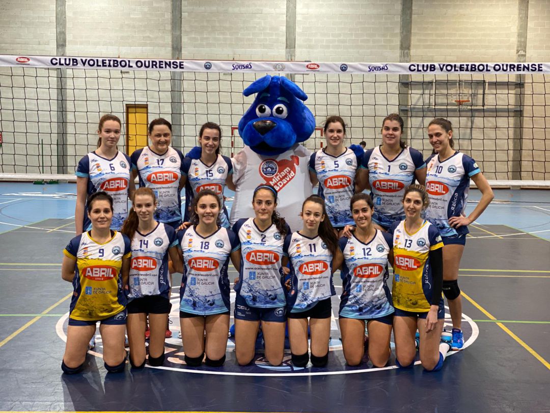 El Voleibol Bruxas puso la magia en O Pompeo y ganó el derbi gallego El Voleibol Bruxas puso la magia en O Pompeo y ganó el derbi gallego