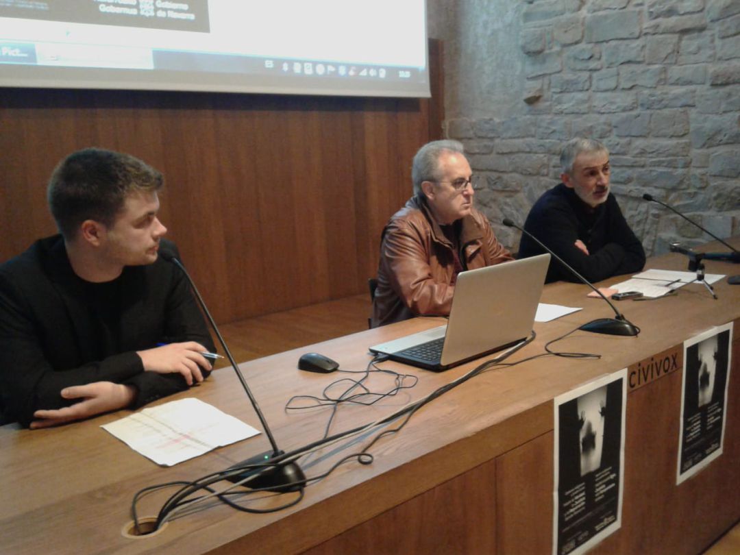 Representantes de las entidades que organizan la jornada sobre pederastia en los centros religiosos: UPNA, Asociación de Víctimas de abusos y dirección de Justicia en el Gobierno Foral Representantes de las entidades que organizan la jornada sobre pederastia en los centros religiosos: UPNA, Asociación de Víctimas de abusos y dirección de Justicia en el Gobierno Foral
