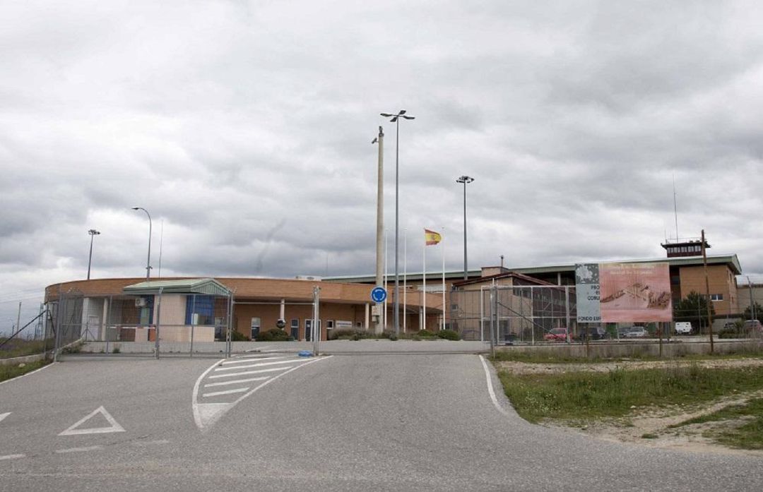Fachada del centro penitenciario de Segovia Fachada del centro penitenciario de Segovia
