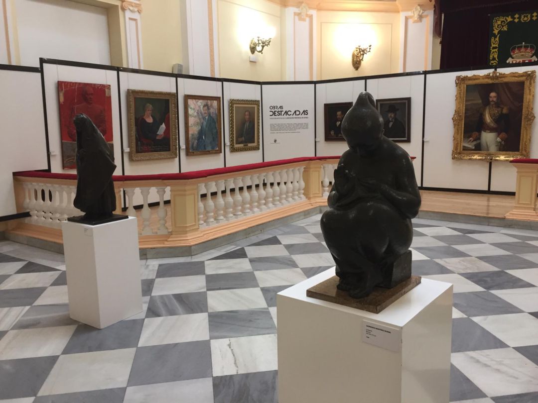 La exposición se compone de cerca de 40 obras La exposición se compone de cerca de 40 obras