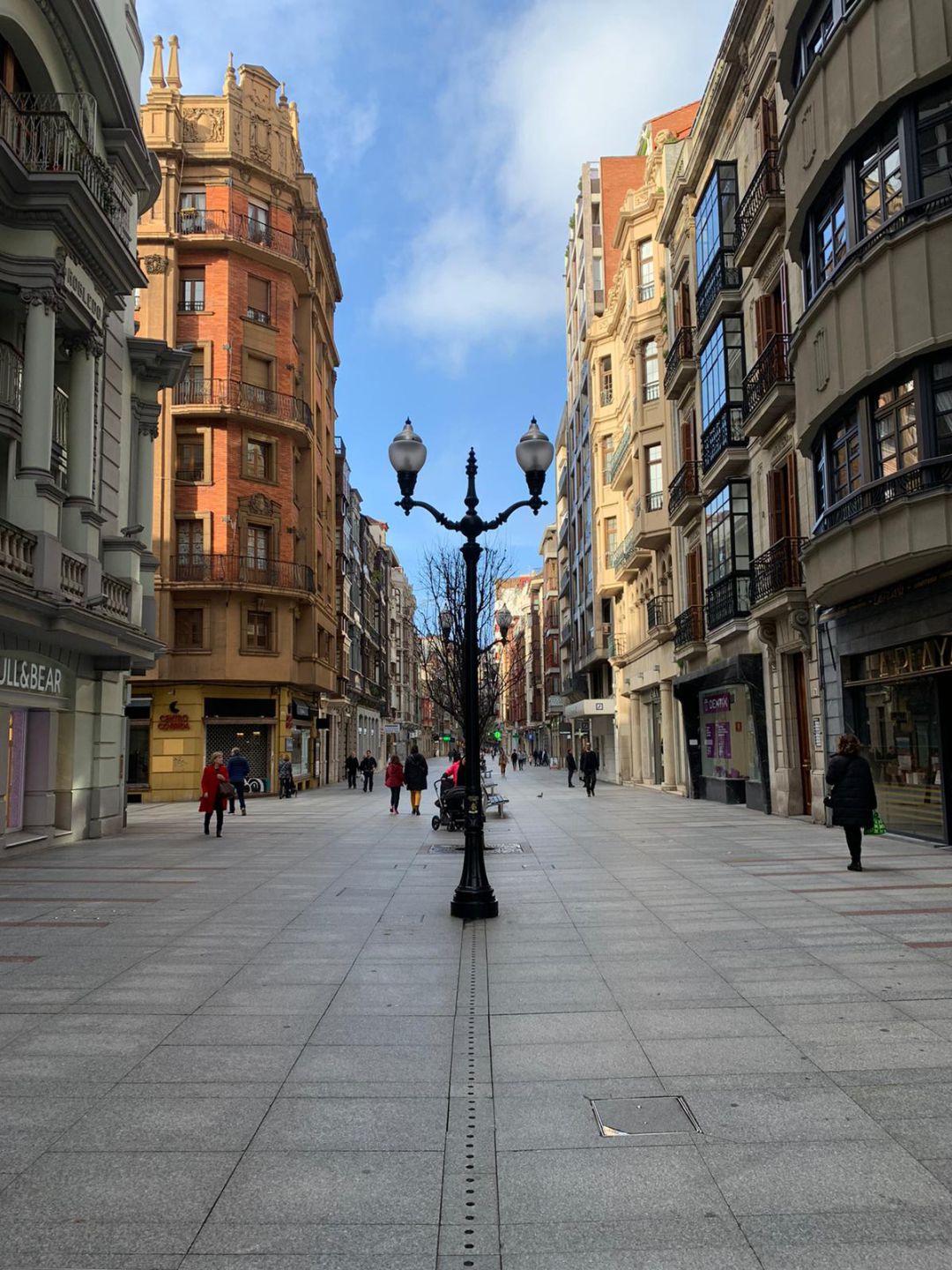 La calle Corrida de Gijón. La calle Corrida de Gijón.