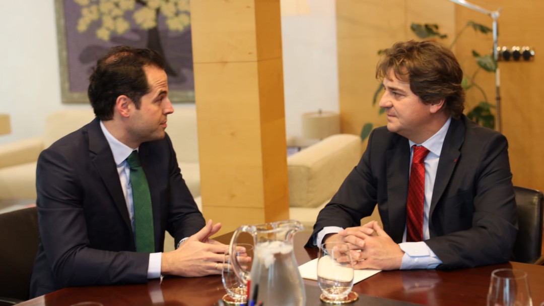 Ayala pide a Aguado impulsar una Estrategia de Industrialización regional