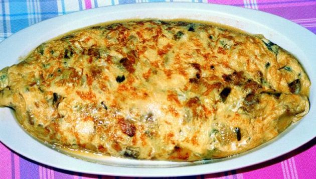 La famosa tortilla ovalada de Josefina Sagardia. La famosa tortilla ovalada de Josefina Sagardia.