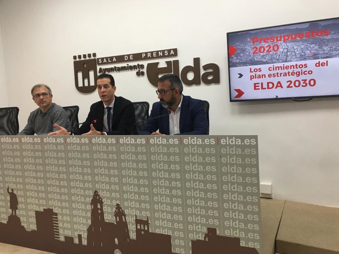 El alcalde de Elda, Rubén Alfaro, ha dado conocer la partida presupuestaria El alcalde de Elda, Rubén Alfaro, ha dado conocer la partida presupuestaria
