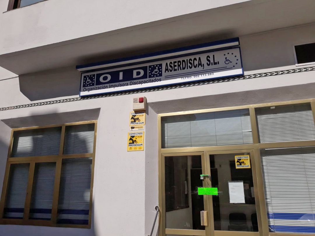 Imagen de una de las oficinas clausuradas Imagen de una de las oficinas clausuradas