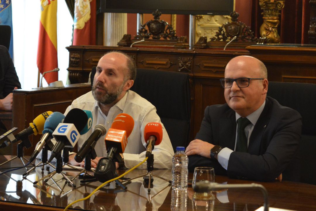 El alcalde de Ourense y el presidente de la Diputación tras la reunión mantenidad en el concello El alcalde de Ourense y el presidente de la Diputación tras la reunión mantenidad en el concello