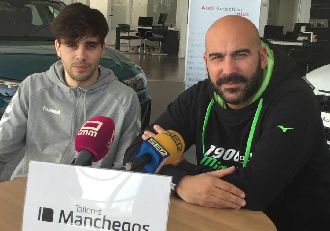 Manu Díaz y Lidio Jiménez en la rueda de prensa previa al partido ante Puente Genil Manu Díaz y Lidio Jiménez en la rueda de prensa previa al partido ante Puente Genil