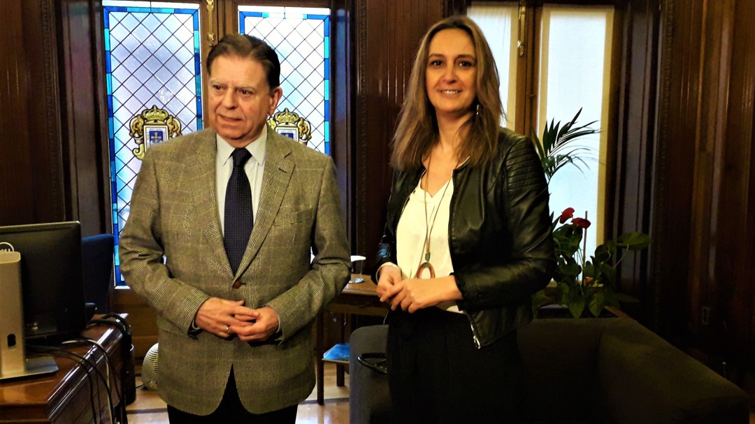 Oviedo cumplirá la Ley de Memoria del Principado, dice Canteli