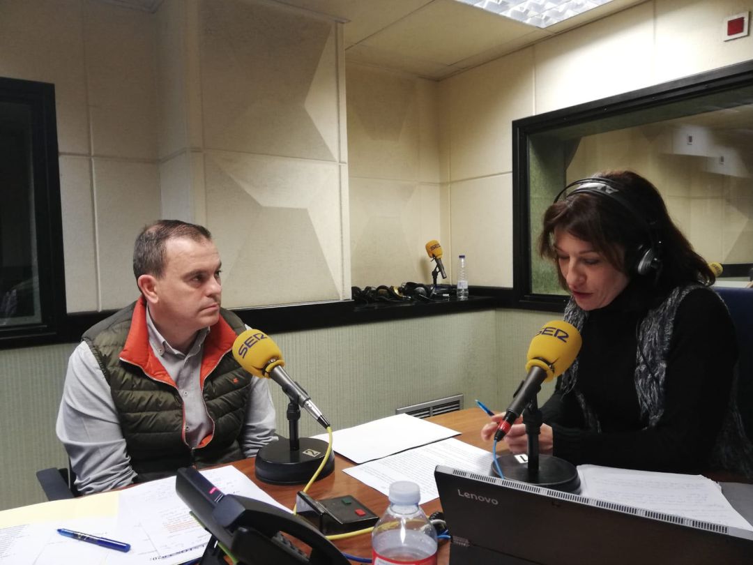 Francisco Requejo durante la entrevista con Marichu García Francisco Requejo durante la entrevista con Marichu García