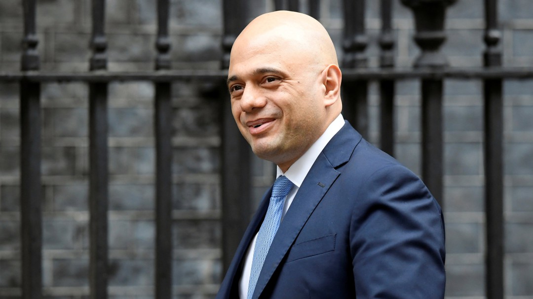 Dimite el ministro de finanzas británico de Boris Johnson