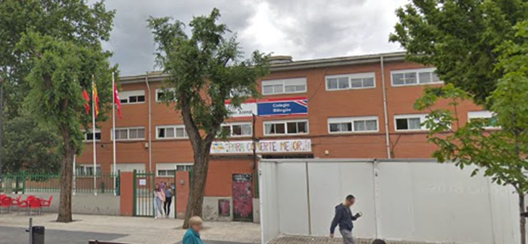 Los alumnos del colegio Concepción Arenal de Getafe reanudan sus clases el viernes tras finalizar las obras de los desperfectos causados por una avería de agua. Los alumnos del colegio Concepción Arenal de Getafe reanudan sus clases el viernes tras finalizar las obras de los desperfectos causados por una avería de agua.