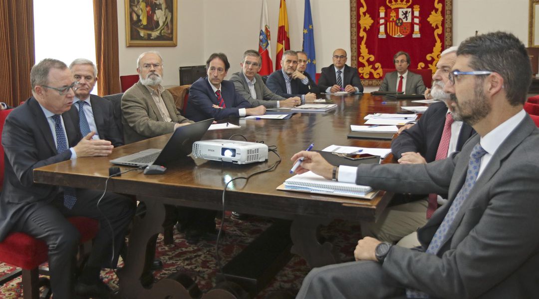 Comisión Seguimiento integración ferroviaria en Santander Comisión Seguimiento integración ferroviaria en Santander