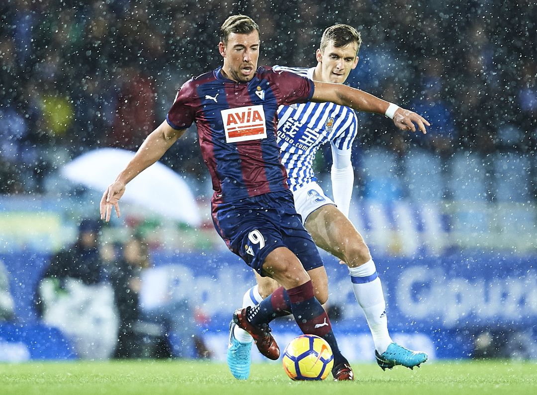 Enrich y Llorente durante un Real Sociedad - Eibar Enrich y Llorente durante un Real Sociedad - Eibar