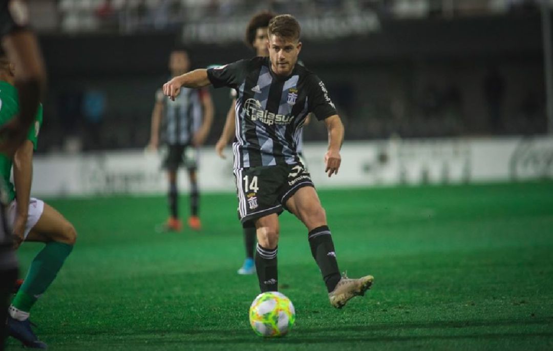 Berto Cayarga durante su debut en el Cartagonova Berto Cayarga durante su debut en el Cartagonova