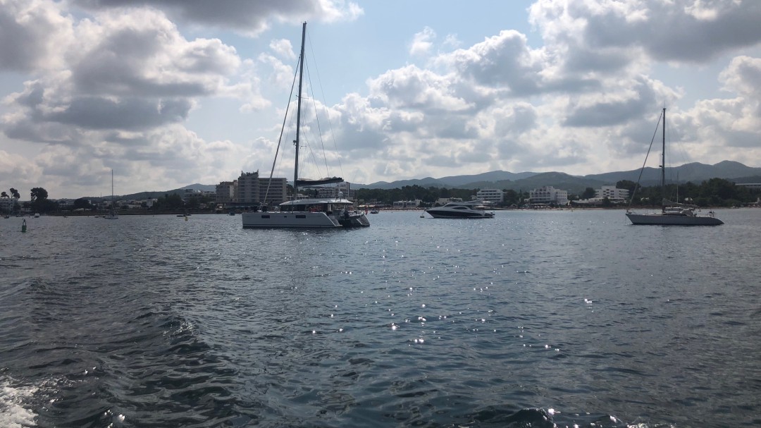 "Ni cruceros ni barcos de carga rodada en Sant Antoni"