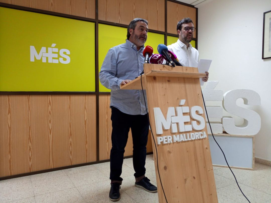 Rueda de prensa de Més per Mallorca sobre educación. Rueda de prensa de Més per Mallorca sobre educación.