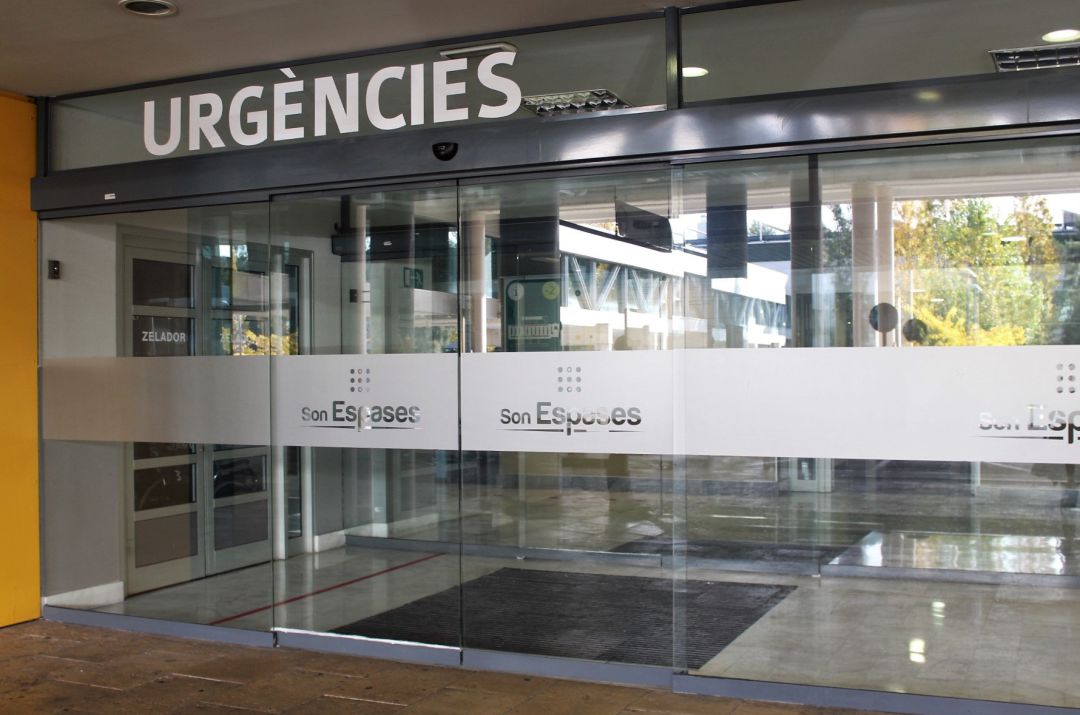 Puerta de Urgencias del Hospital de Son Espases. Puerta de Urgencias del Hospital de Son Espases.