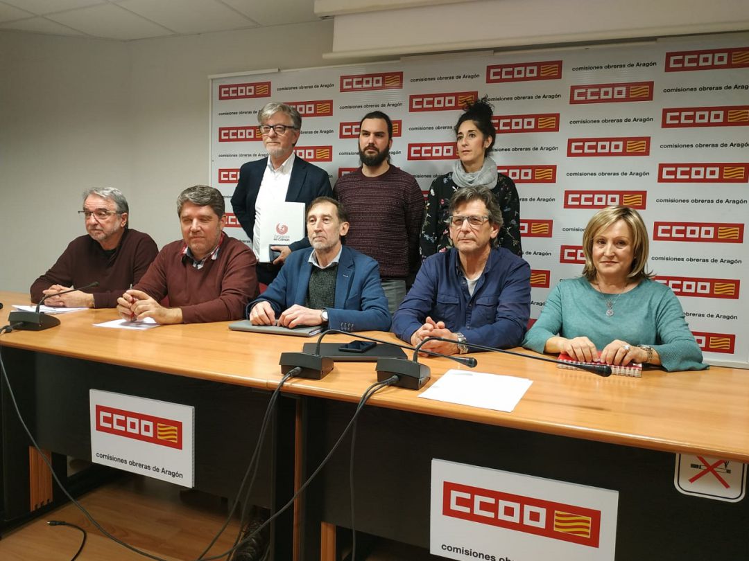 Sindicatos y entidades sociales recurren la "legalización a la carta" de Torre Village Sindicatos y entidades sociales recurren la "legalización a la carta" de Torre Village