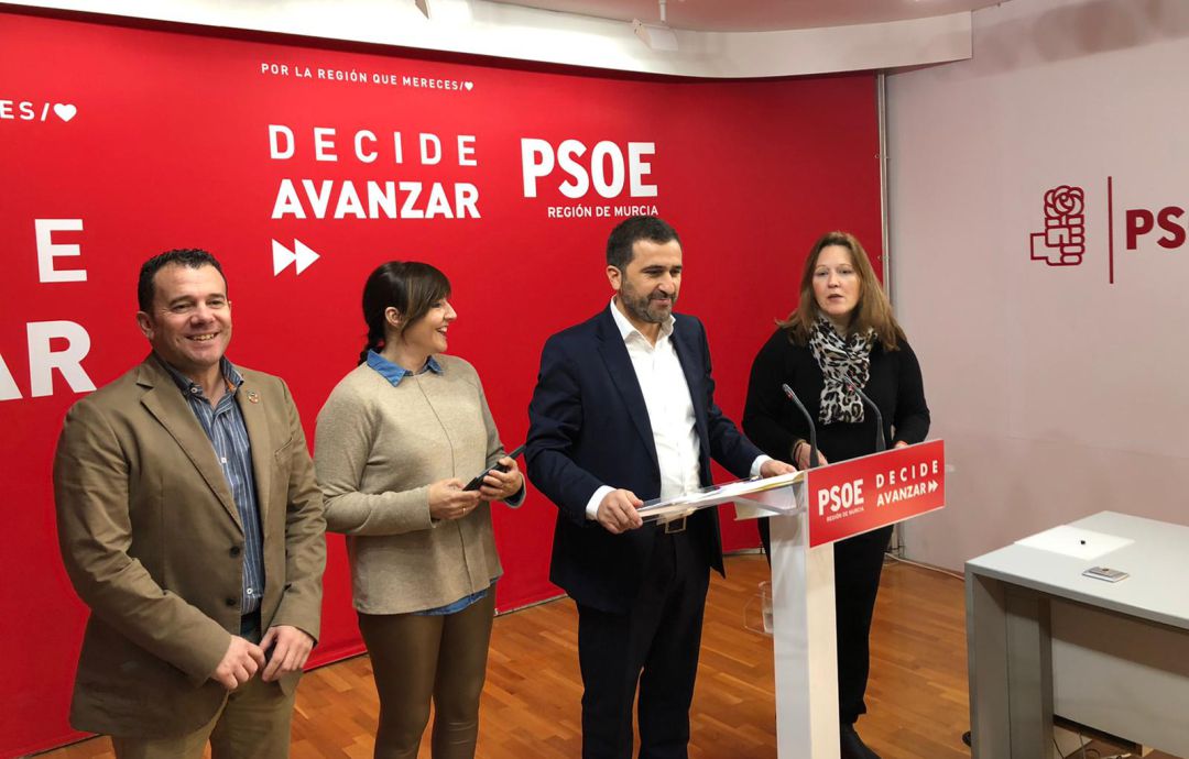 Juan Luis Soto durante su comparecencia en la sede regional del PSOE Juan Luis Soto durante su comparecencia en la sede regional del PSOE