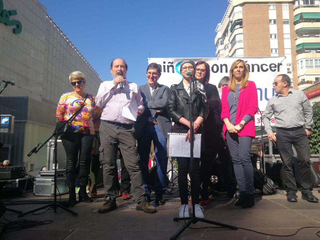 El consejero Villegas en los actos de conmemoración del Día Internacional del Cáncer Infantil, organizados por Afacmur El consejero Villegas en los actos de conmemoración del Día Internacional del Cáncer Infantil, organizados por Afacmur