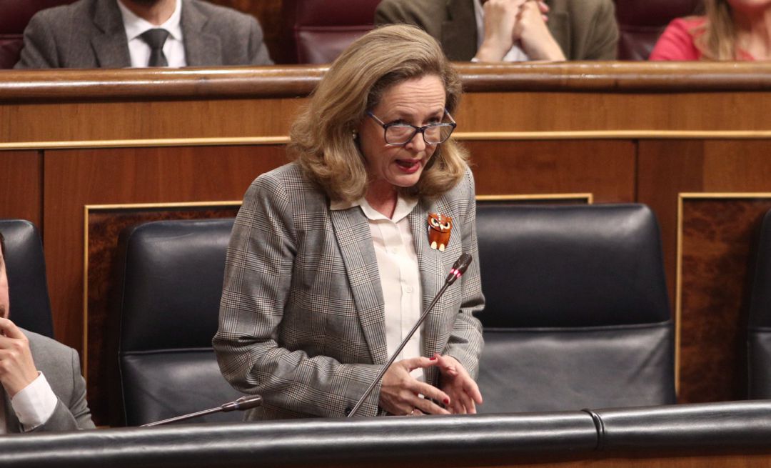 La vicepresidenta tercera y ministra de Asuntos Económicos y Transformación Digital, Nadia Calviño, en el Congreso. La vicepresidenta tercera y ministra de Asuntos Económicos y Transformación Digital, Nadia Calviño, en el Congreso.