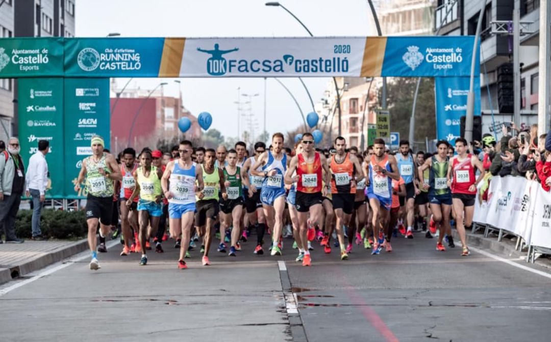 Los corredores han salido a las 9.00 horas este domingo Los corredores han salido a las 9.00 horas este domingo
