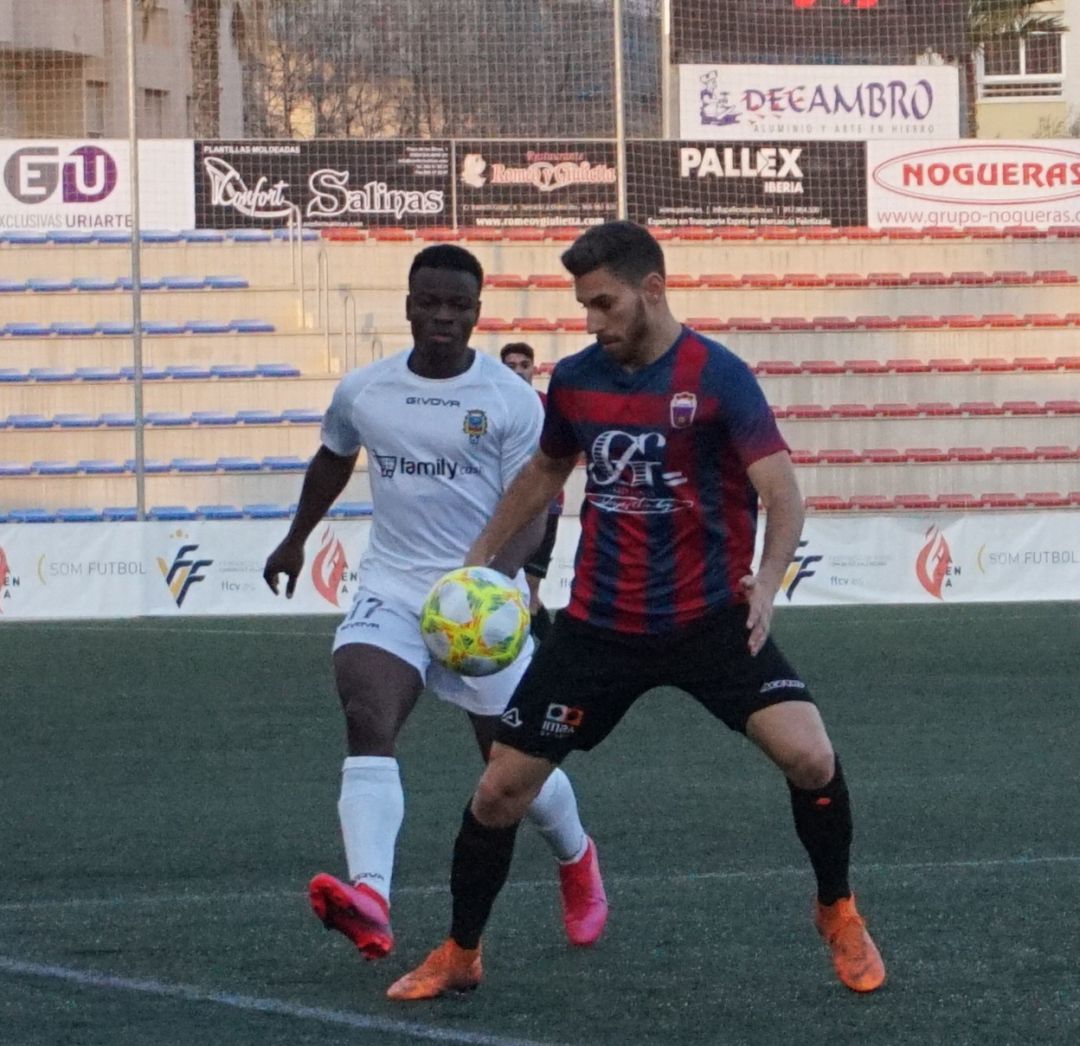 El Eldense fue mejor que el Olimpic de Xàtiva pero le volvió a faltar el gol El Eldense fue mejor que el Olimpic de Xàtiva pero le volvió a faltar el gol