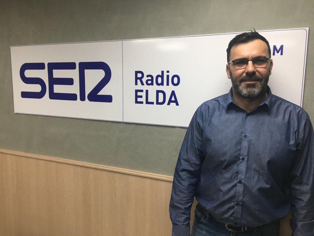 Antonio Muñoz, en Radio Elda Cadena SER Antonio Muñoz, en Radio Elda Cadena SER