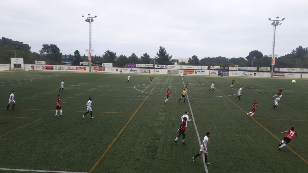 2-1. La Peña Deportiva, en el club de los 40