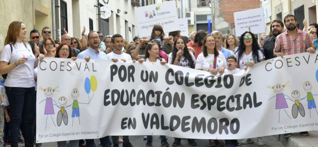 Las familias ya se concentraron en 2017 para reclamar la construcción de un colegio de educación especial en Valdemoro Las familias ya se concentraron en 2017 para reclamar la construcción de un colegio de educación especial en Valdemoro
