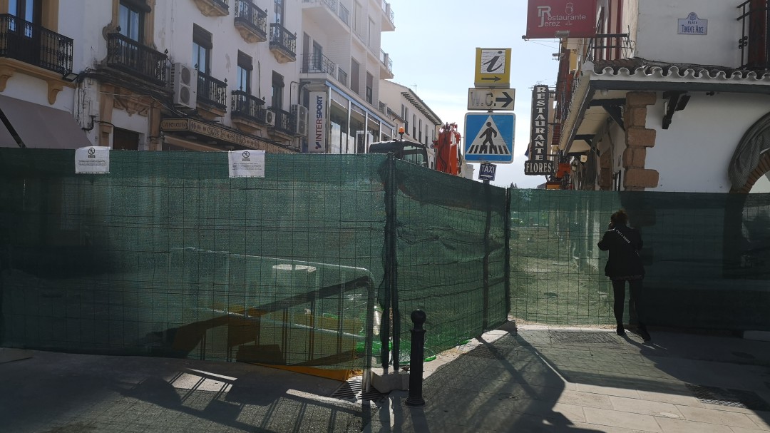 Aumenta el malestar entre los comerciantes tras verse obligados a cerrar sus negocios