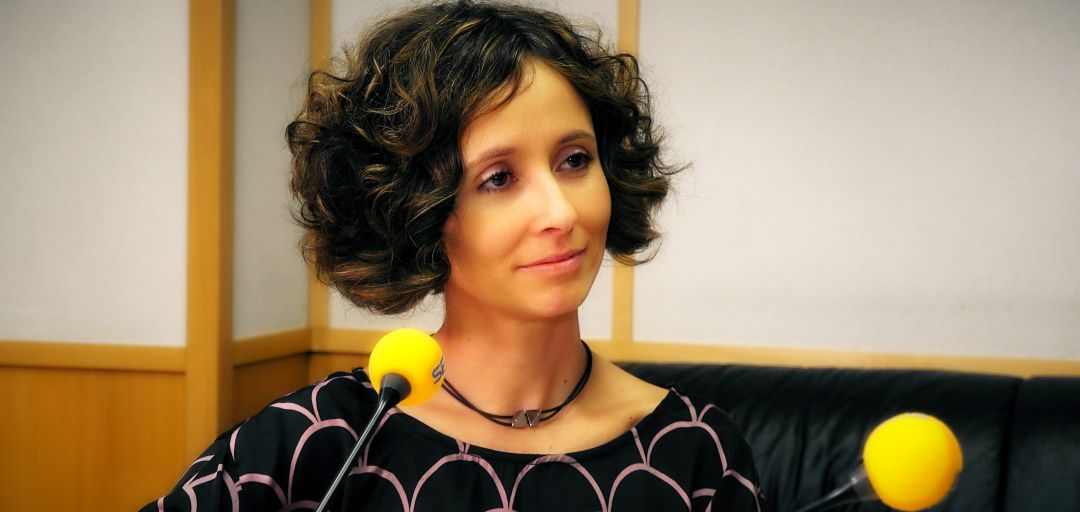 Belén Berlanga, de la junta directiva de los Aparejadores y Arquitectos técnicos, en los estudios de Radio Jaén. Belén Berlanga, de la junta directiva de los Aparejadores y Arquitectos técnicos, en los estudios de Radio Jaén.