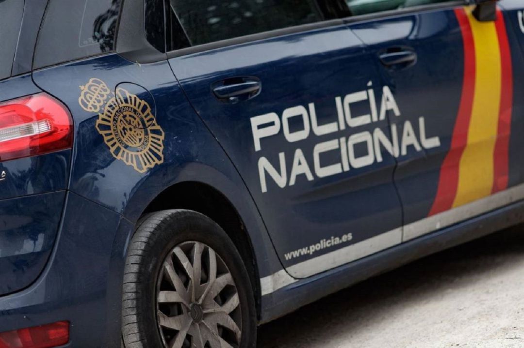 Imagen de un vehículo de la Policía Nacional Imagen de un vehículo de la Policía Nacional