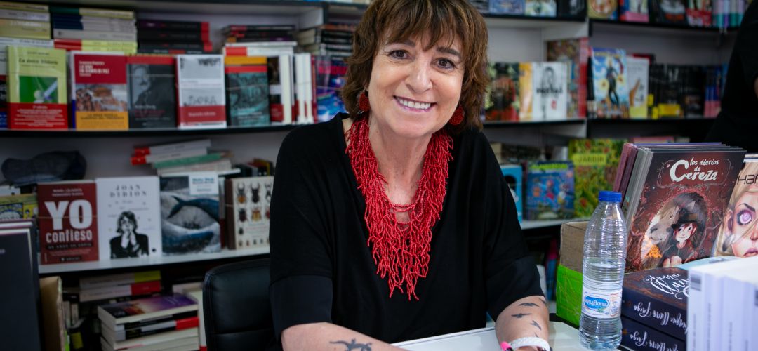 Rosa Montero durante la última feria del libro de Madrid Rosa Montero durante la última feria del libro de Madrid