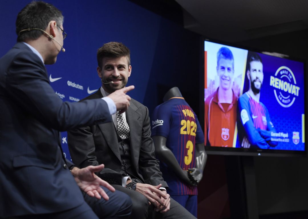 Piqué y Bartomeu en un acto de presentación Piqué y Bartomeu en un acto de presentación