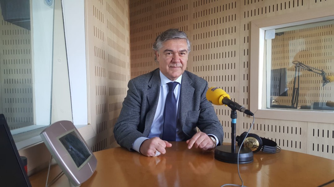 Eladio de la Concha: "La iniciativa del PSOE sobre la Laboral es sectaria"