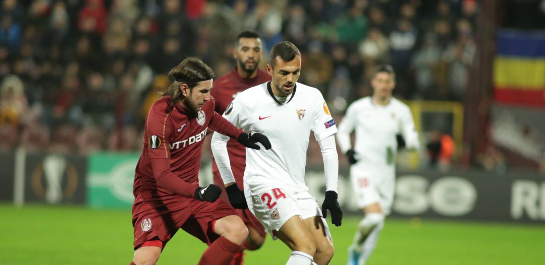 Joan Jordán, durante el partido ante el Cluj Joan Jordán, durante el partido ante el Cluj