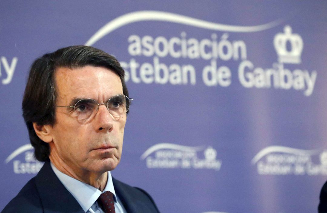 El expresidente del Gobierno en un momento de la conferencia que ha impartido en Bilbao El expresidente del Gobierno en un momento de la conferencia que ha impartido en Bilbao