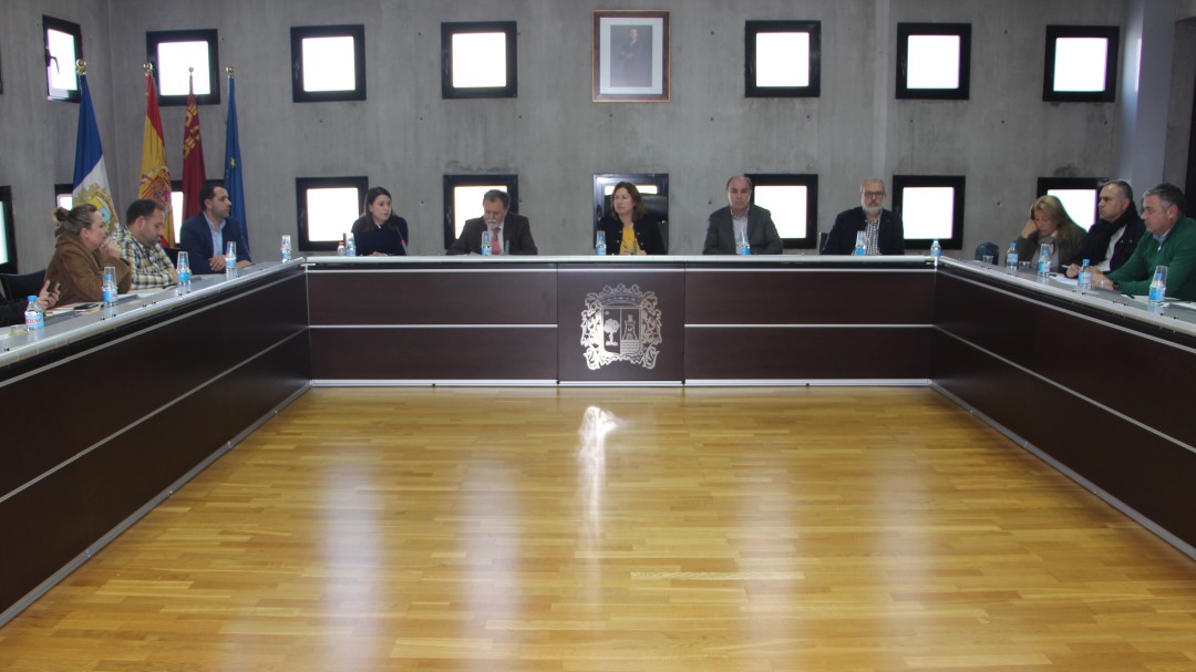 El Ayuntamiento de San Pedro cede una parcela para la construcción del nuevo parque de bomberos