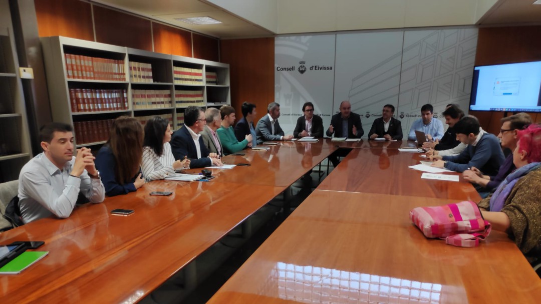 El ITU Multideporte 2022 traerá 12.000 visitantes a Ibiza