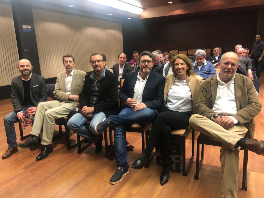 Igea junto a cargos y militantes de la Región de Murcia Igea junto a cargos y militantes de la Región de Murcia