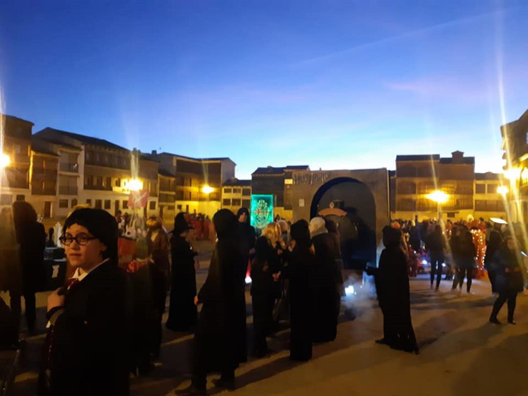 El grupo de Harry Potter que se hizo con el 1º premio del concurso de disfraces. El grupo de Harry Potter que se hizo con el 1º premio del concurso de disfraces.