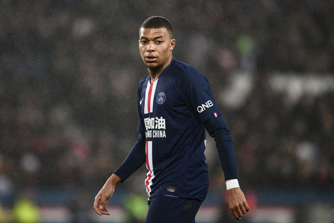 Mbappé, durante el partido contra el Girondins de Burdeos. Mbappé, durante el partido contra el Girondins de Burdeos.