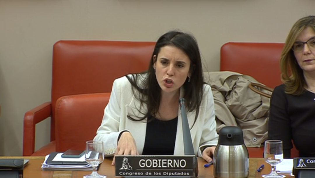 La ministra de Igualdad Irene Montero durante la Comisión de Igualdad celebrada este lunes en el Congreso de los Diputados. La ministra de Igualdad Irene Montero durante la Comisión de Igualdad celebrada este lunes en el Congreso de los Diputados.