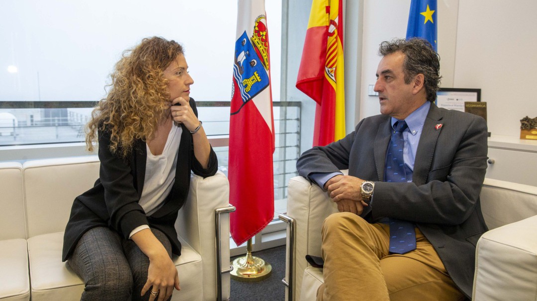El Puerto de Santander construirá un muro de hormigón de cuatro metros de altura