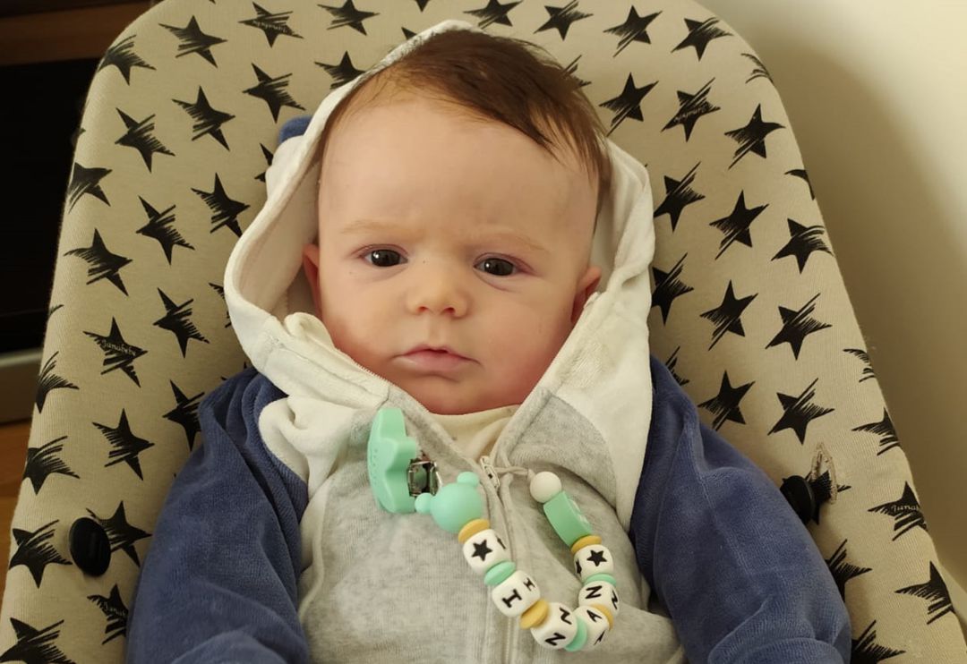 El pequeño Izan está pendiente de un trasplante de médula ósea. El pequeño Izan está pendiente de un trasplante de médula ósea.