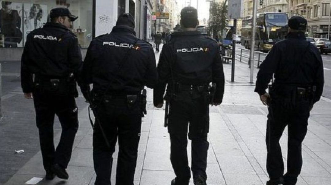 Amplio dispositivo policial para el partido del sábado entre el Albacete y el Rayo Vallecano Amplio dispositivo policial para el partido del sábado entre el Albacete y el Rayo Vallecano