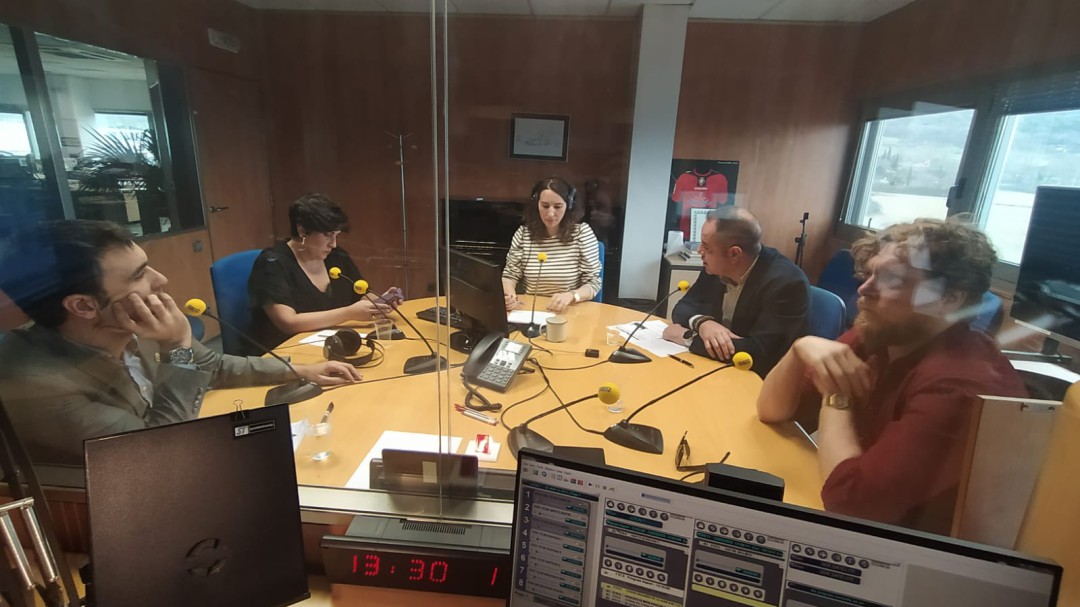 Los grupos coinciden en que las declaraciones institucionales del Parlamento se aprueben por unanimidad